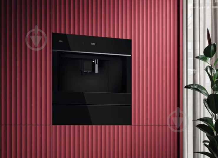 Встраиваемая кофемашина AEG TC8NK7B - фото 7