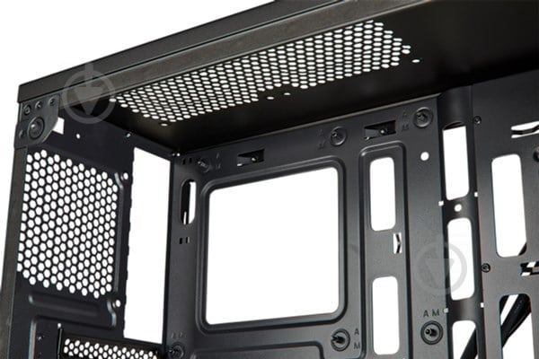 Корпус Corsair Carbide SPEC-05 Black CC-9011138-WW - фото 13