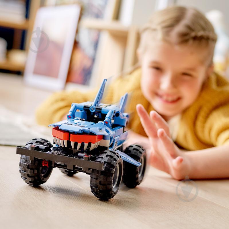 Конструктор LEGO Technic Monster Jam™ Megalodon™ 42134 - фото 3