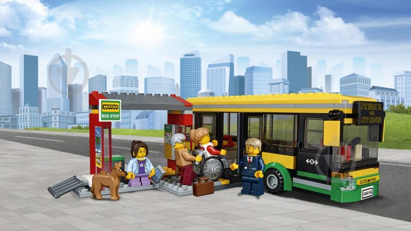 Lego city store bus station