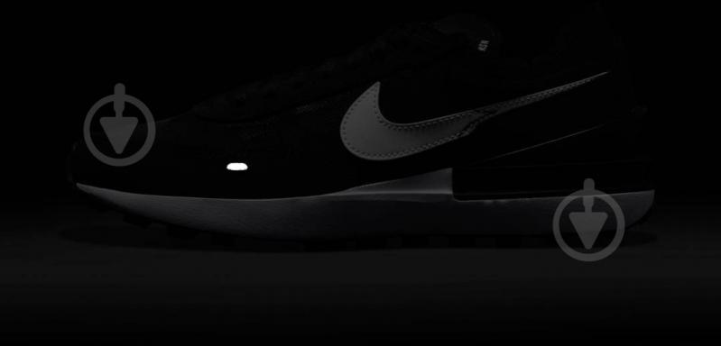 Кроссовки Nike Waffle One DC2533-001 р.38,5 - фото 10