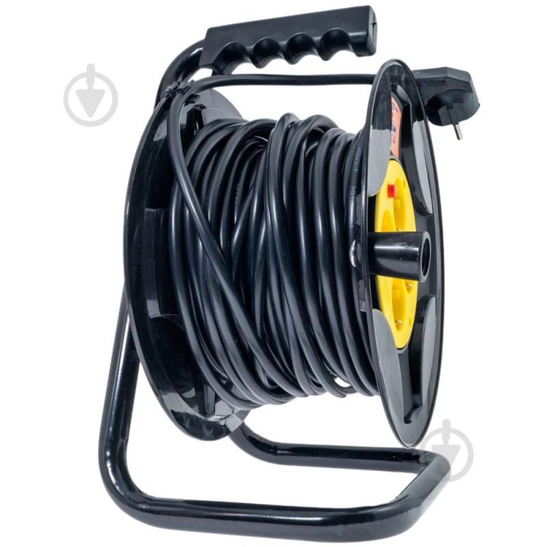 Удлинитель на катушке Quantum с заземлением 4 гн. черный с желтым 20 м QM-9D4320 - фото 2 Удлинитель на катушке Quantum с заземлением 4 гн. черный с желтым 20 м QM-9D4320 - фото 2