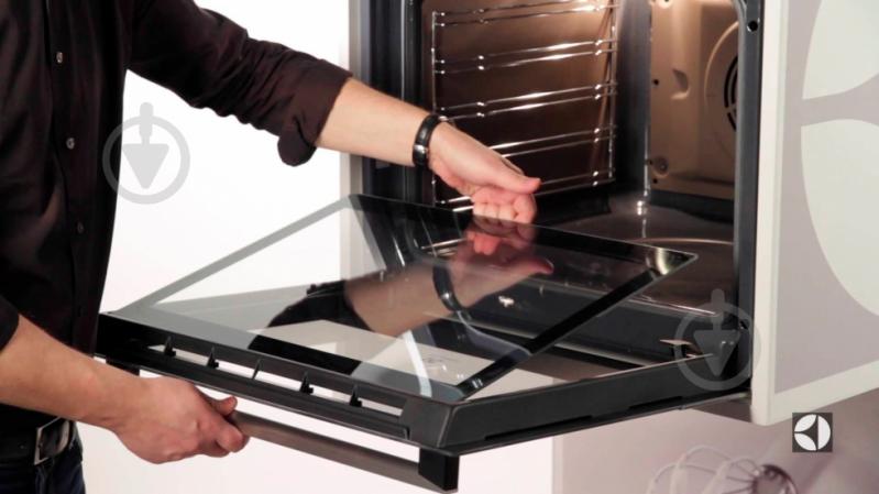 Духовой шкаф Electrolux EOB93400BX - фото 4