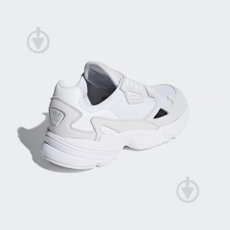 Кроссовки женские демисезонные Adidas FALCON W B28128 р.36 2/3 белые - фото 5