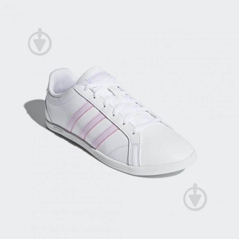 Кросівки жіночі демісезонні Adidas CONEO QT DB0132 р.36 2/3 білі - фото 4