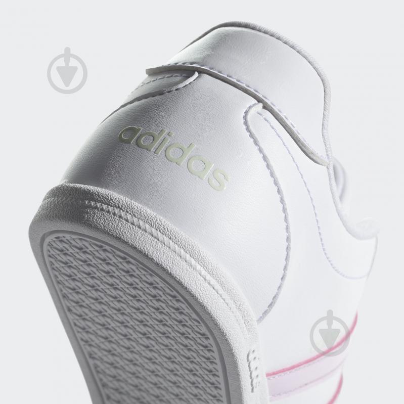 Кросівки жіночі демісезонні Adidas CONEO QT DB0132 р.36 2/3 білі - фото 7