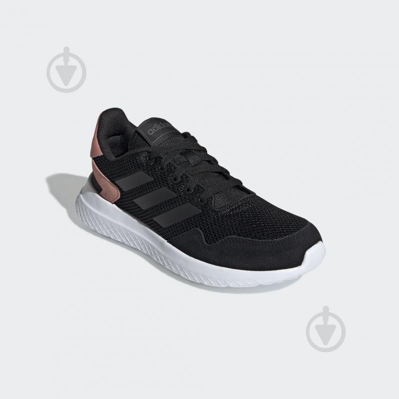 ᐉ Кроссовки Adidas ARCHIVO EF0451 р.UK 5 черный • Купить в Киеве, Украине •  Лучшая цена в Эпицентр К