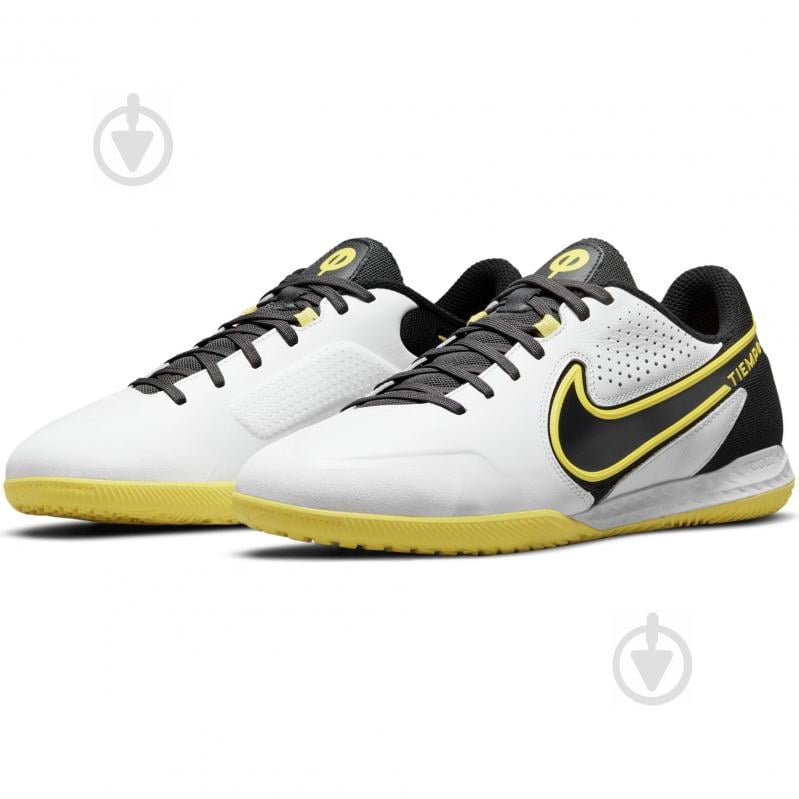 Футзальная обувь Nike React Tiempo Legend 9 Pro IC DA1183-107 р.42 белый - фото 1