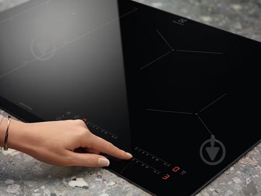 Варочная поверхность индукционная Electrolux EIV634 - фото 5 Варочная поверхность индукционная Electrolux EIV634 - фото 5