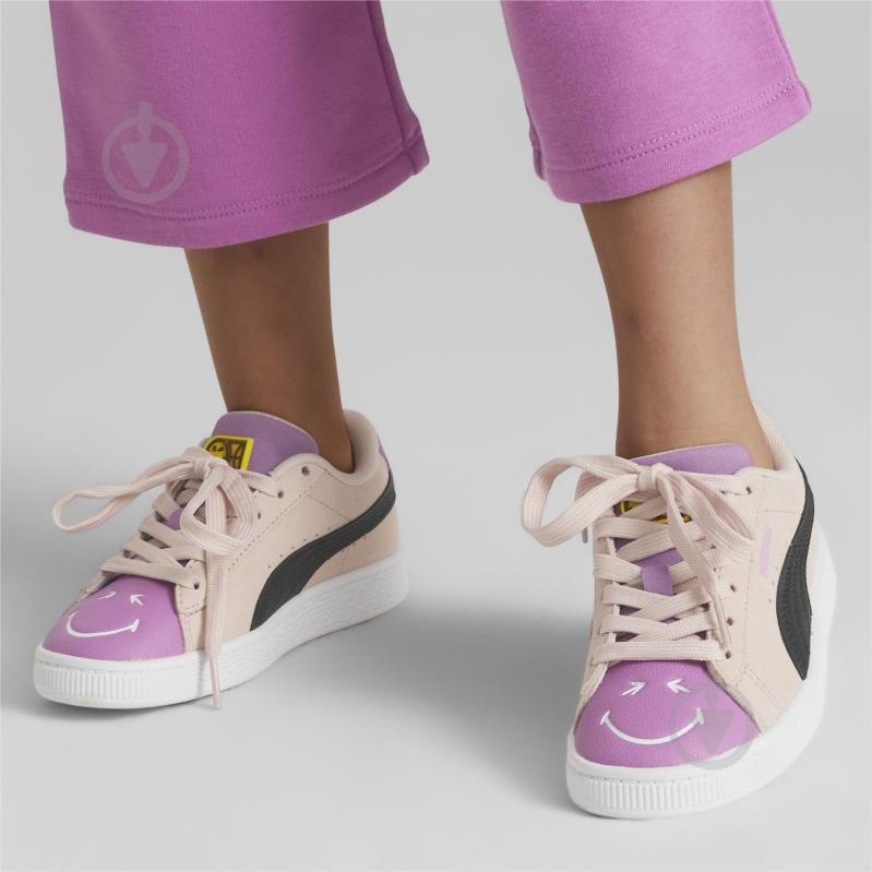 Кросівки для дівчаток Puma SUEDE SMILEYWORLD PS 38613802 р.29 пудрові - фото 9 Кросівки для дівчаток Puma SUEDE SMILEYWORLD PS 38613802 р.29 пудрові - фото 9