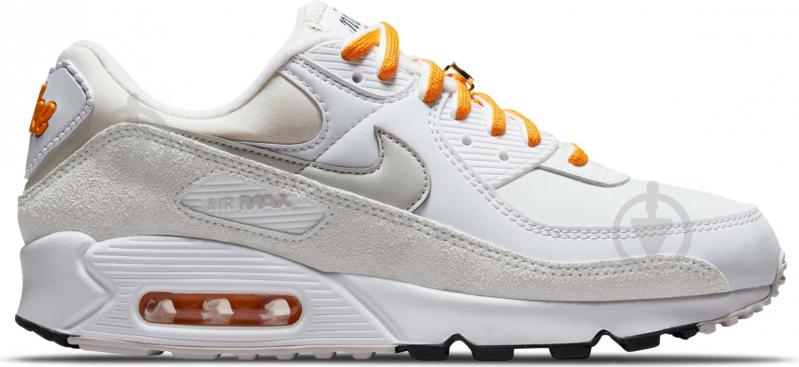 Кросівки жіночі зимові Nike Air Max 90 SE DA8709-100 р.39 білі - фото 1