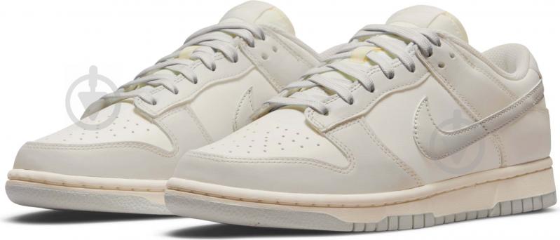 Кросівки жіночі зимові Nike Dunk Low DD1503-107 р.36,5 білі - фото 6