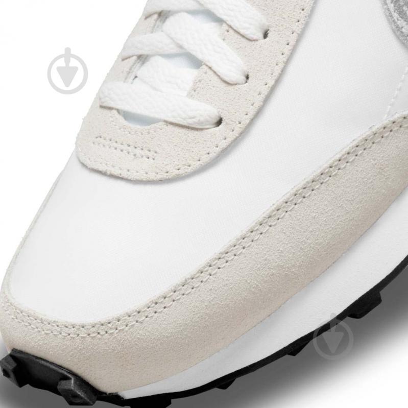 Кросівки жіночі Nike DBreak SE DM3346-101 р.39 білі - фото 9