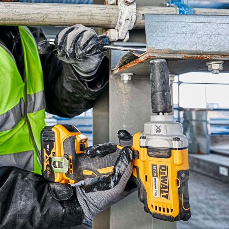 Гайковерт ударний акумуляторний DeWalt 18 В DCF894HN - фото 4