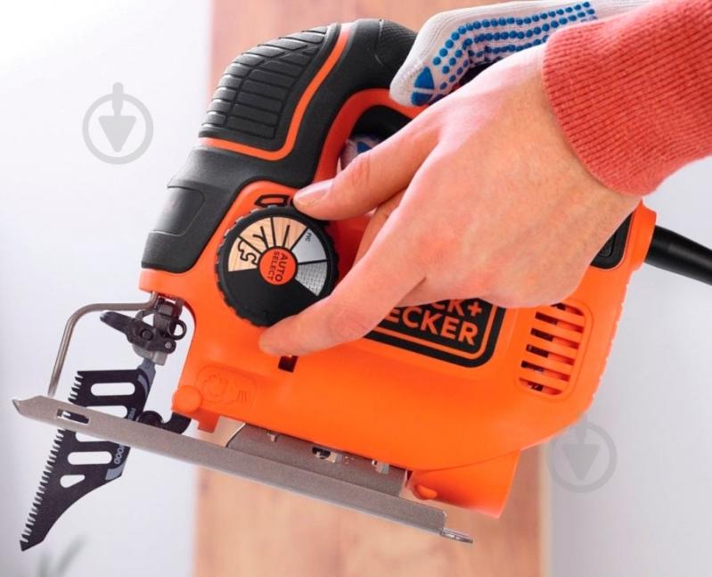 Электролобзик Black+Decker KS901SEK - фото 4 Электролобзик Black+Decker KS901SEK - фото 4