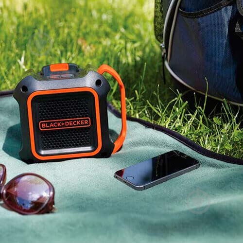 Зарядное устройство – динамик Black+Decker BDCSP18N - фото 5