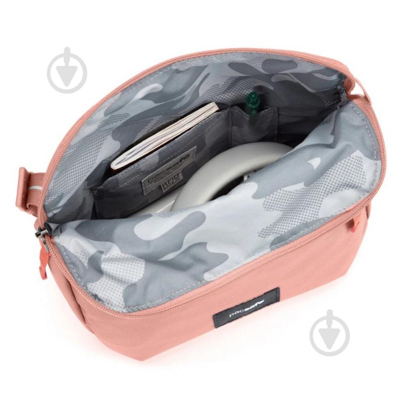 Сумка Pacsafe GO Saddle Crossbody 11 л рожевий - фото 4