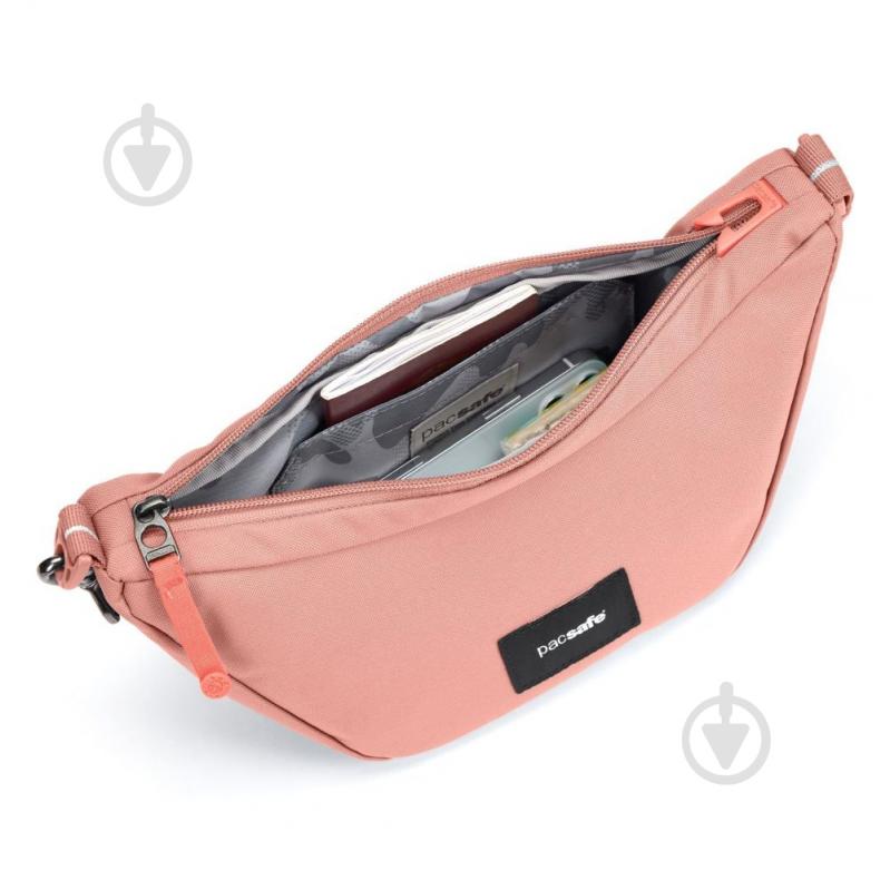 Сумка Pacsafe GO Lunar Crossbody 2,5 л розовый - фото 4