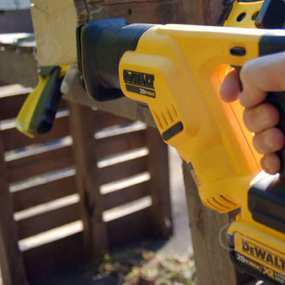 Пила шабельна DeWalt DCS387N - фото 5