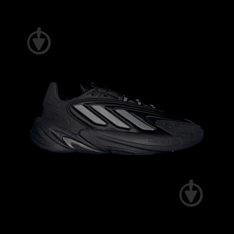 Кросівки чоловічі демісезонні Adidas OZELIA H04250 р.40 чорні - фото 11