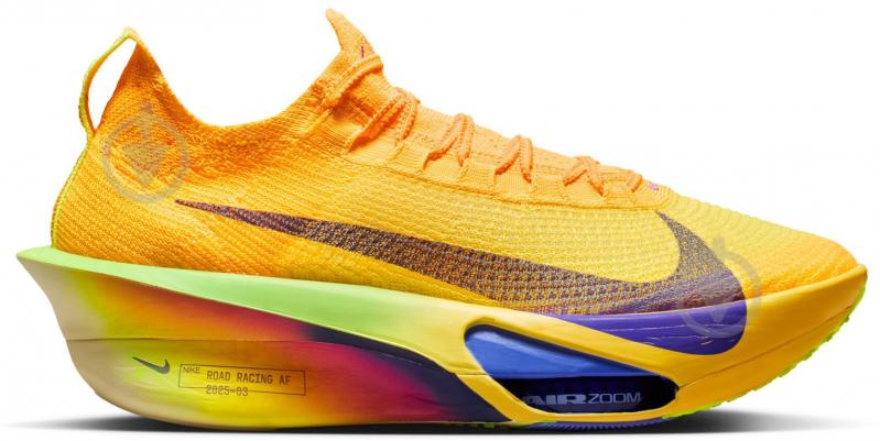 Кросівки чоловічі Nike Alphafly 3 FD8311-800 р.44,5 жовті