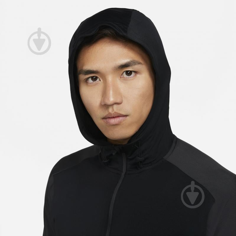 Футболка Nike M NK DF TRAIL ELMT GX HOODIE DD4580-010 р.S чорно-сірий - фото 5