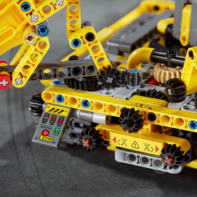 Lego technic compact crawler sales crane