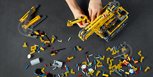 Конструктор LEGO Technic Compact Crawler Crane 42097 - фото 16