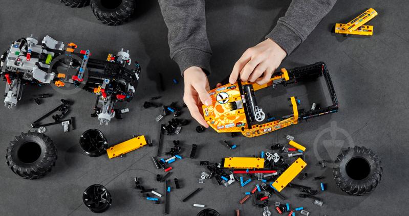 Конструктор LEGO Technic Экстремальный внедорожник 4X4 42099 - фото 8