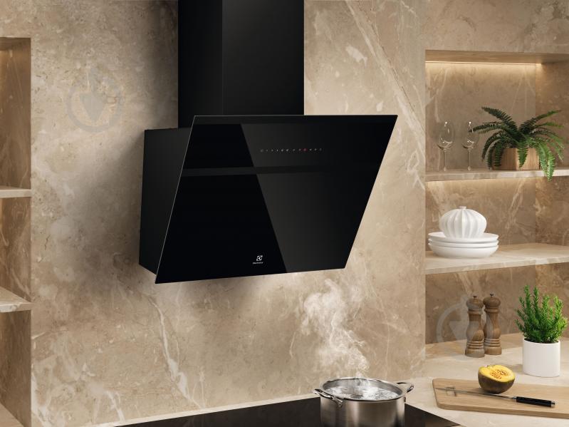 Вытяжка Electrolux EFV726K - фото 2 Вытяжка Electrolux EFV726K - фото 2