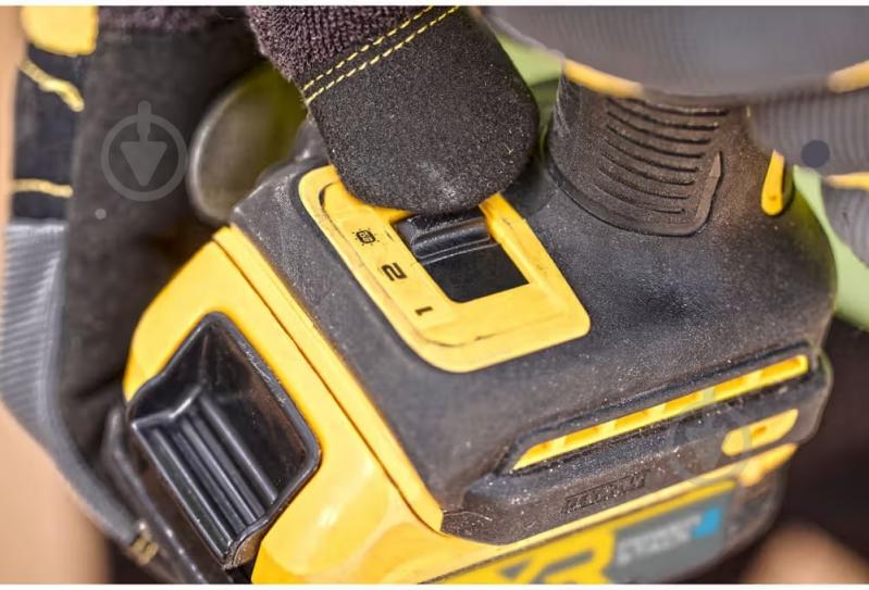 Шуруповерт ударный аккумуляторный DeWalt DCF870E2T - фото 15