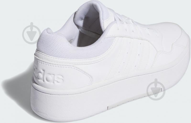 Кросівки жіночі демісезонні Adidas HOOPS 3.0 BOLD W ID2855 р.38 2/3 білі - фото 4