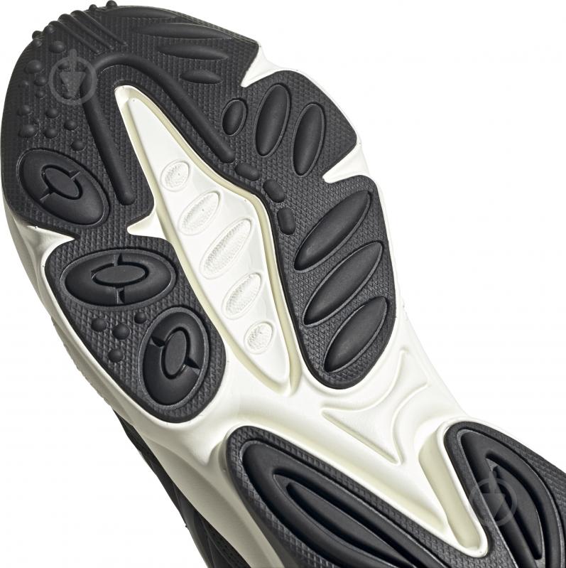 Кросівки чоловічі Adidas OZWEEGO FV9668 р.41 1/3 чорні - фото 8
