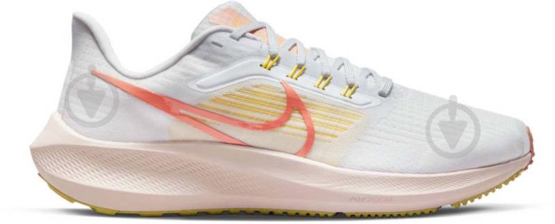 Кросівки жіночі Nike AIRZOOM PEGASUS 39 DH4072-501 р.38 білі - фото 1