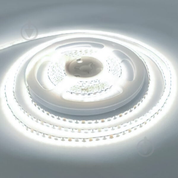 Лента светодиодная Eurolamp 9,6 Вт IP20 24 В холодный LED/ROLL-5m/6200K(60) - фото 1