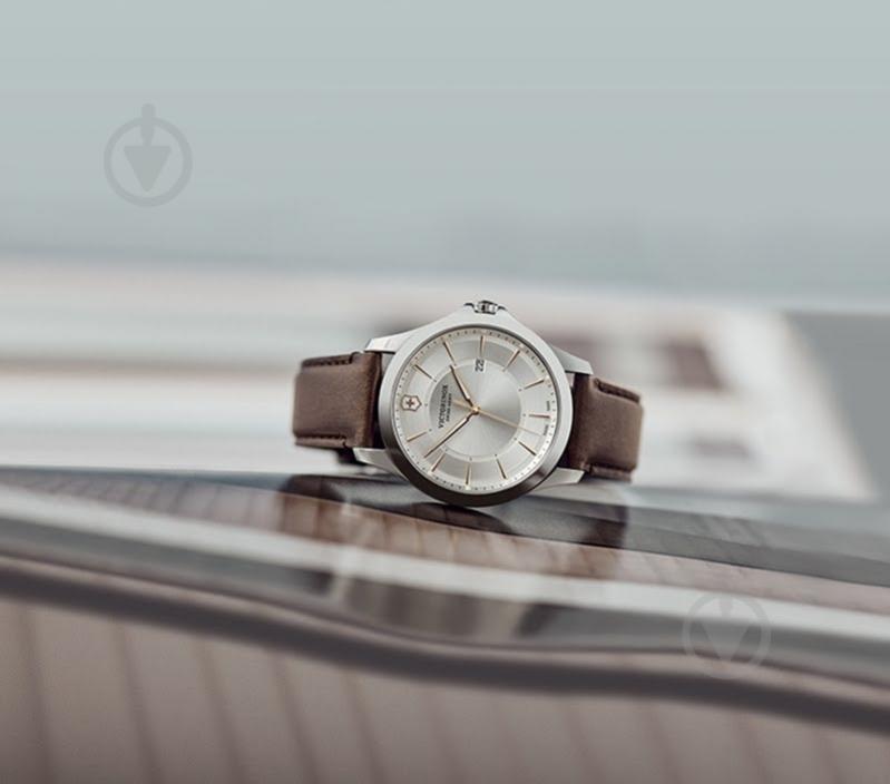 Наручные часы Alliance Victorinox silver (V241907) - фото 3 Наручные часы Alliance Victorinox silver (V241907) - фото 3