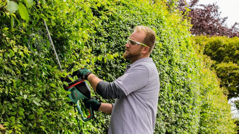 Кусторез электрический Bosch AdvancedHedgeCut 65 - фото 4