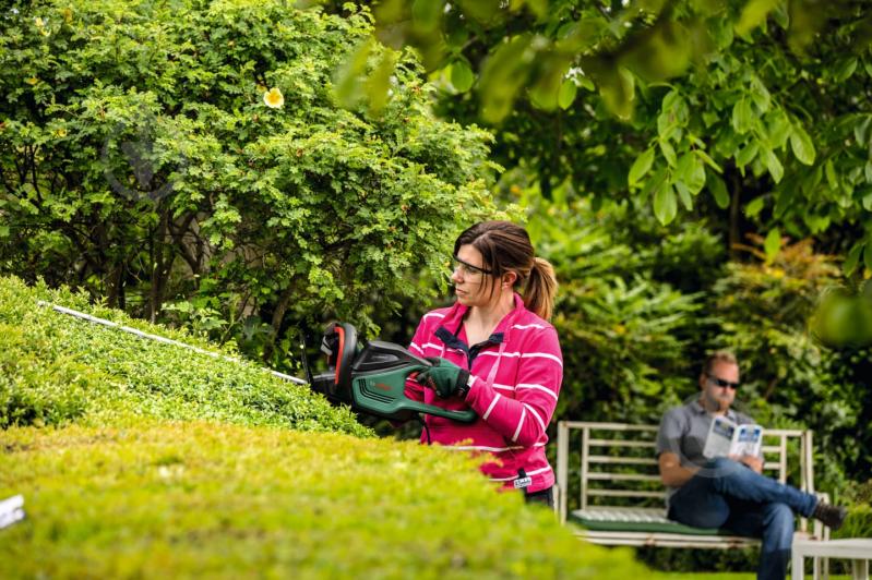 Кусторез электрический Bosch AdvancedHedgeCut 65 - фото 5