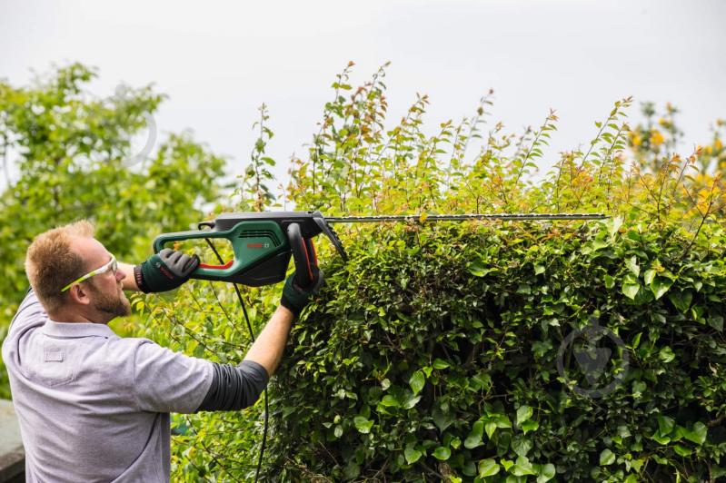 Кусторез электрический Bosch AdvancedHedgeCut 65 - фото 6