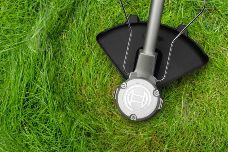Триммер аккумуляторный Bosch AdvancedGrassCut 36V-33 (solo) - фото 7 Триммер аккумуляторный Bosch AdvancedGrassCut 36V-33 (solo) - фото 7