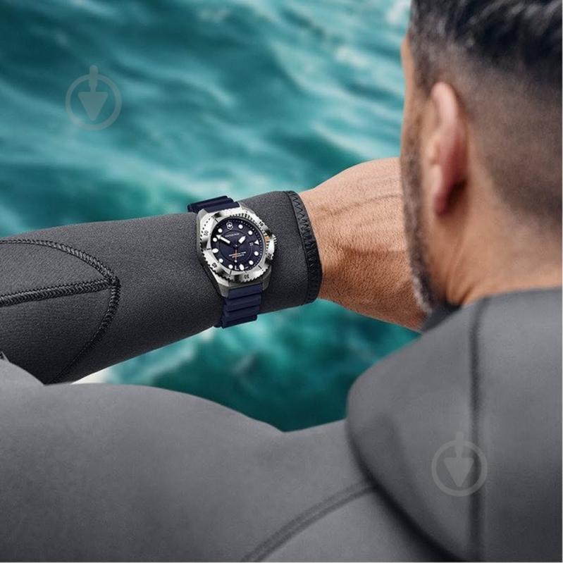 Наручные часы Dive Pro Victorinox silver (V241991) - фото 3