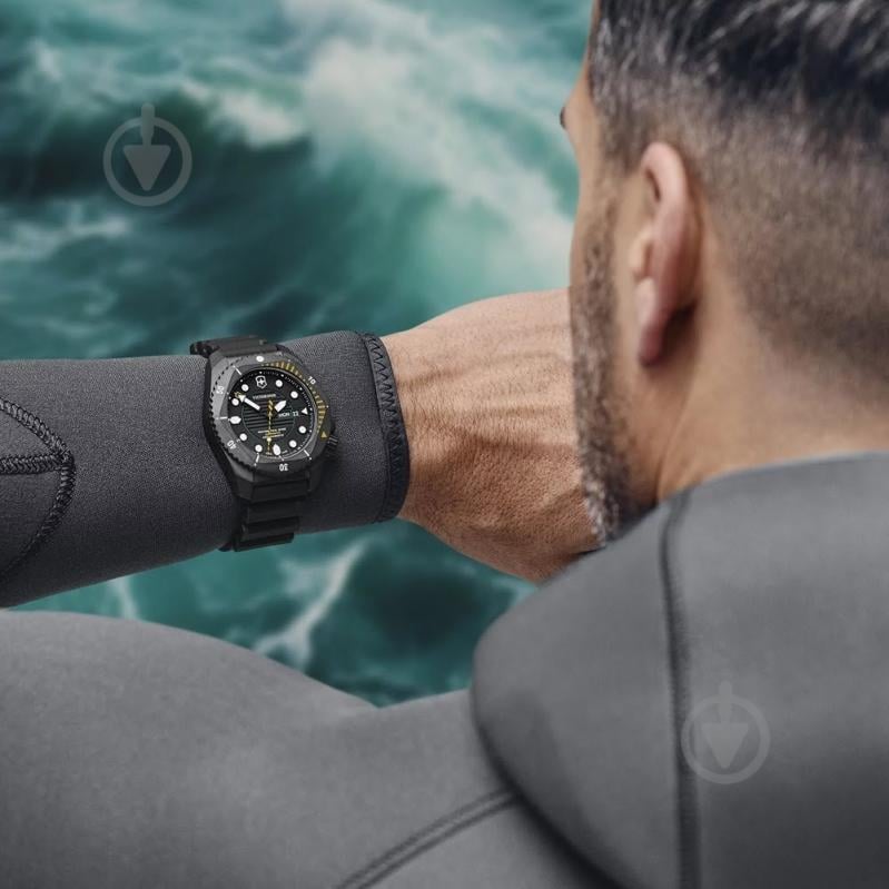 Наручний годинник Dive Pro Victorinox black (V241997) - фото 4 Наручний годинник Dive Pro Victorinox black (V241997) - фото 4