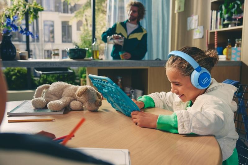 Bluetooth-гарнитура JBL Junior 470NC blue (JBLJR470NCBLU) - фото 9