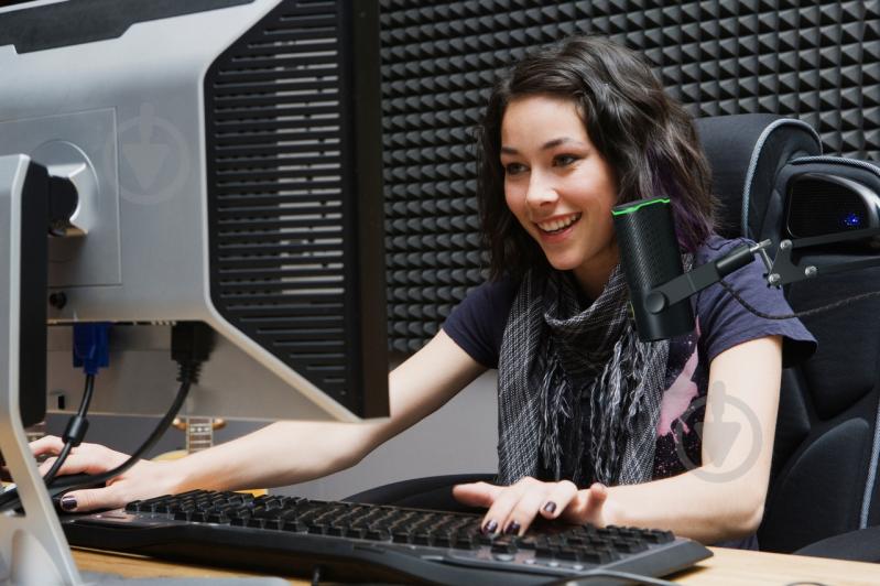 Мікрофон JBL Quantum Stream Studio Chrome (JBLSTRMSTUDIOBLK) - фото 9 Мікрофон JBL Quantum Stream Studio Chrome (JBLSTRMSTUDIOBLK) - фото 9