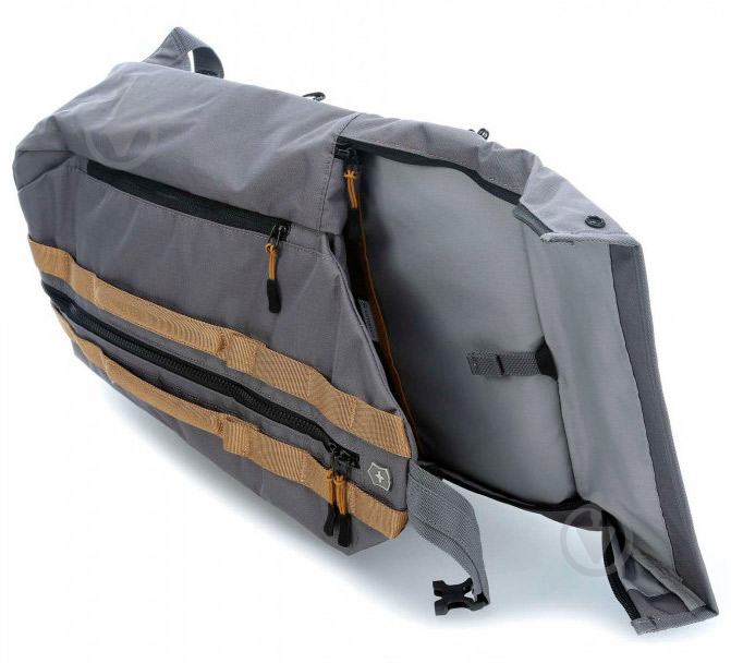 Рюкзак Victorinox Altmont Active Deluxe Duffel 15" grey (602131) - фото 4