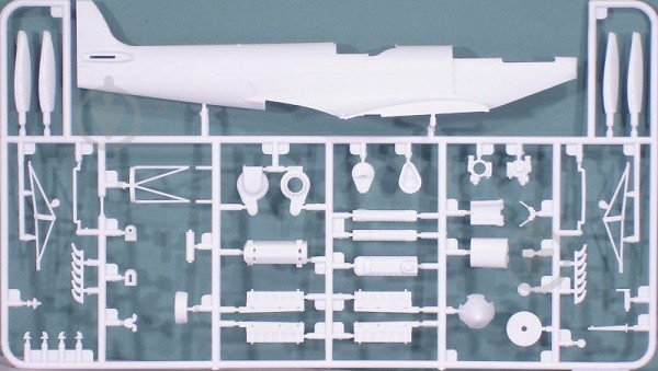 Сборная модель ICM британский истребитель второй мировой войны spitfire mk xv (4823044400539) 1:48 - фото 6