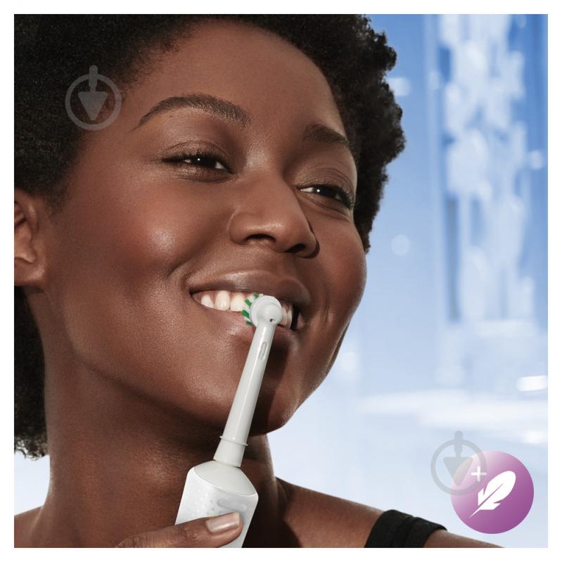 Електрична зубна щітка Oral-B Vitality Pro Protect X Clean Біла (80367660) - фото 7
