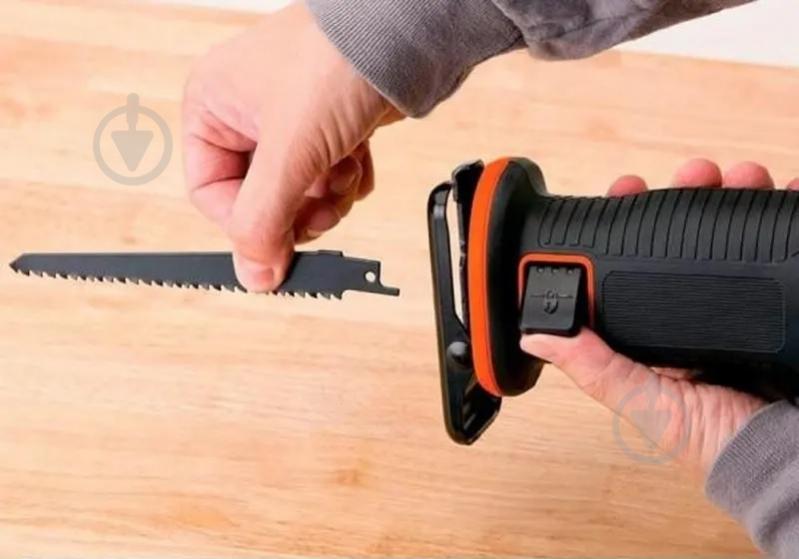 Пила шабельна Black+Decker BDCR18E1 - фото 3