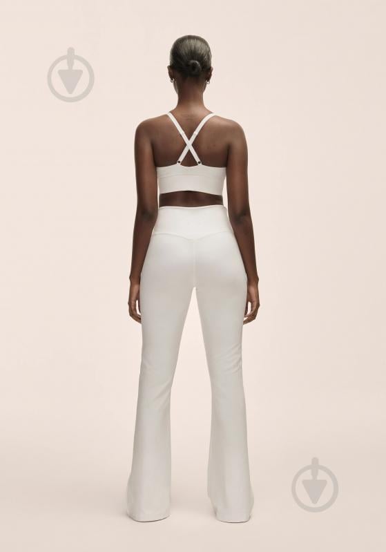 Штани Casall Grace Flare Slit Pant 25059-001 р. M білий - фото 3 Штани Casall Grace Flare Slit Pant 25059-001 р. M білий - фото 3