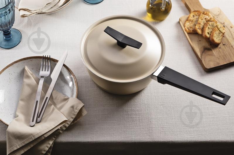 Ківш з кришкою Tramontina Spezia 1,9 л Sand (28373/318) - фото 4 Ківш з кришкою Tramontina Spezia 1,9 л Sand (28373/318) - фото 4